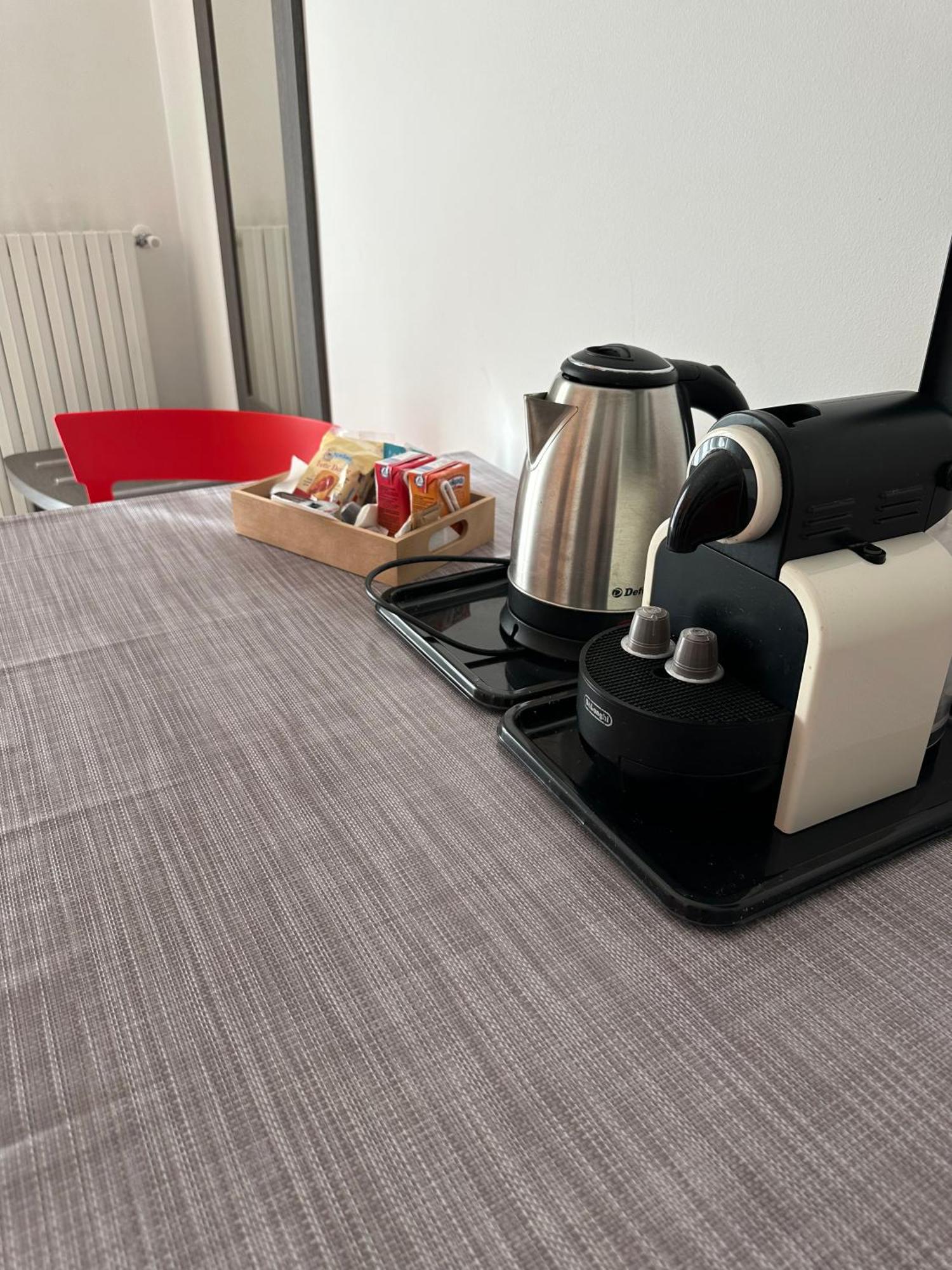 29 Cav Apartments ボッラーテ エクステリア 写真